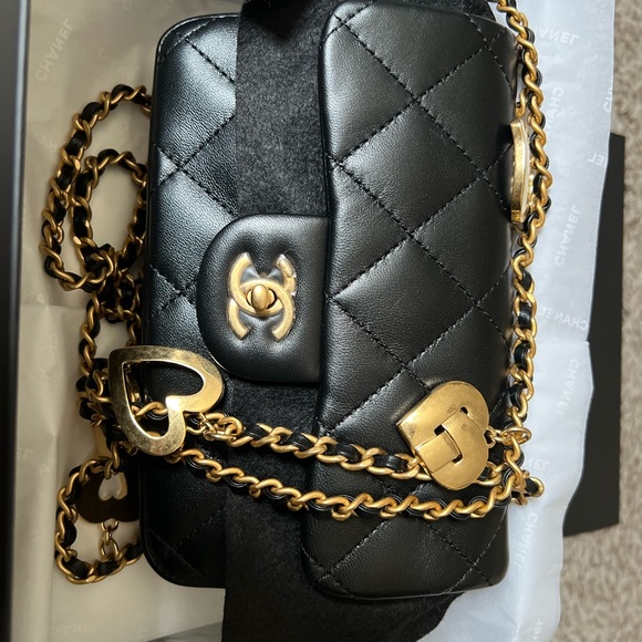 Chanel open heart collection mini handbag - Picture 7 of 7